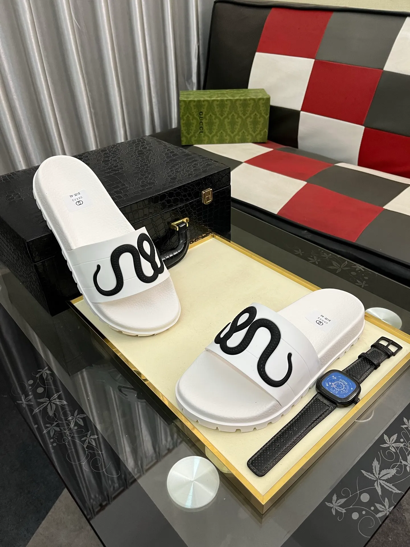 Men's men's shoes💰260⌚️⌚️ＧＵＣＣＩ.Gucci.Official website 1:1 popular slippers hot sale! Original original material 🩴 SIZE: 38-46 (45.46 non-refundable)